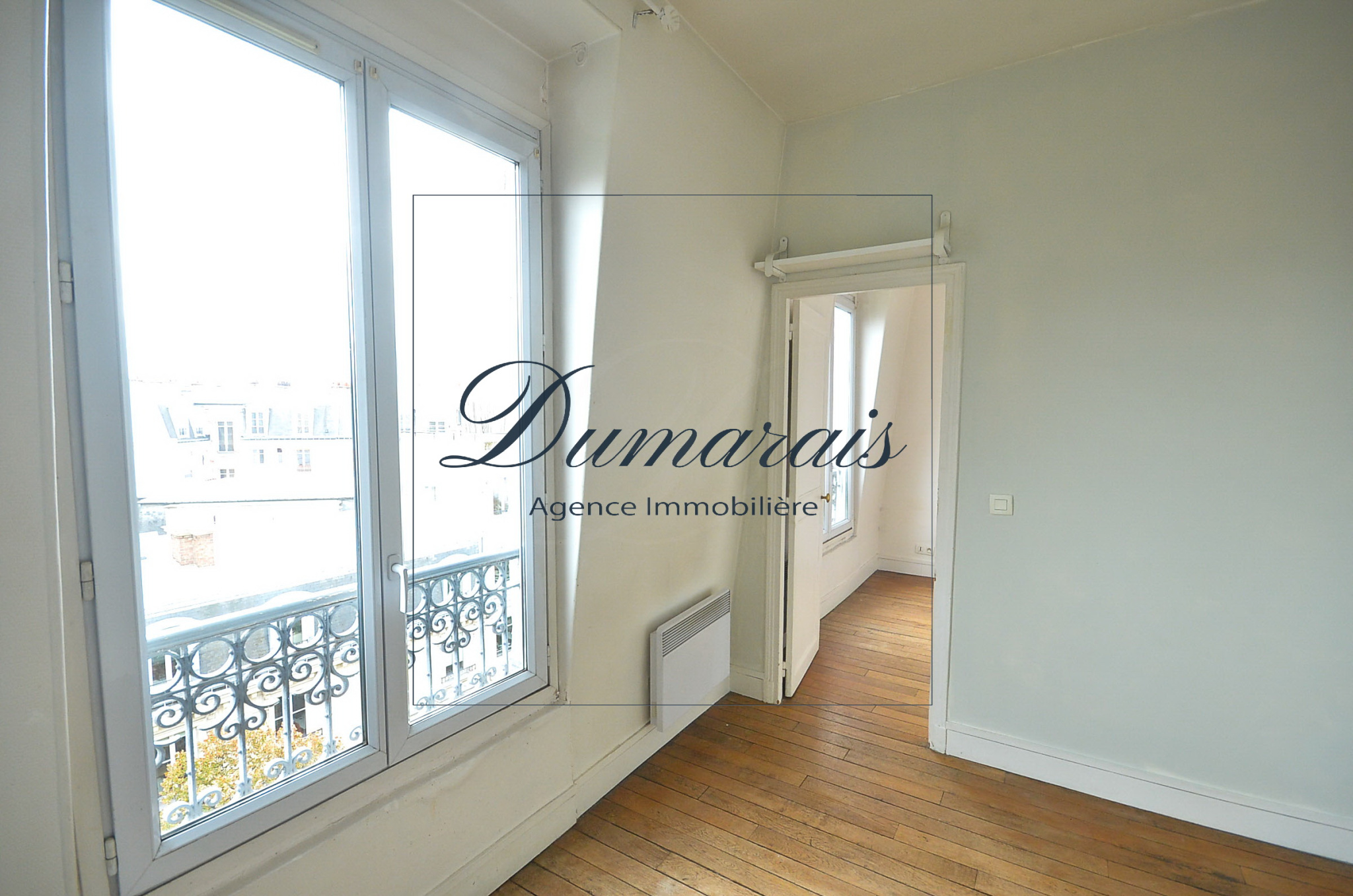 Appartement à vendre à Paris, 23,01 m², 2 pièces – photo 2 sur 13